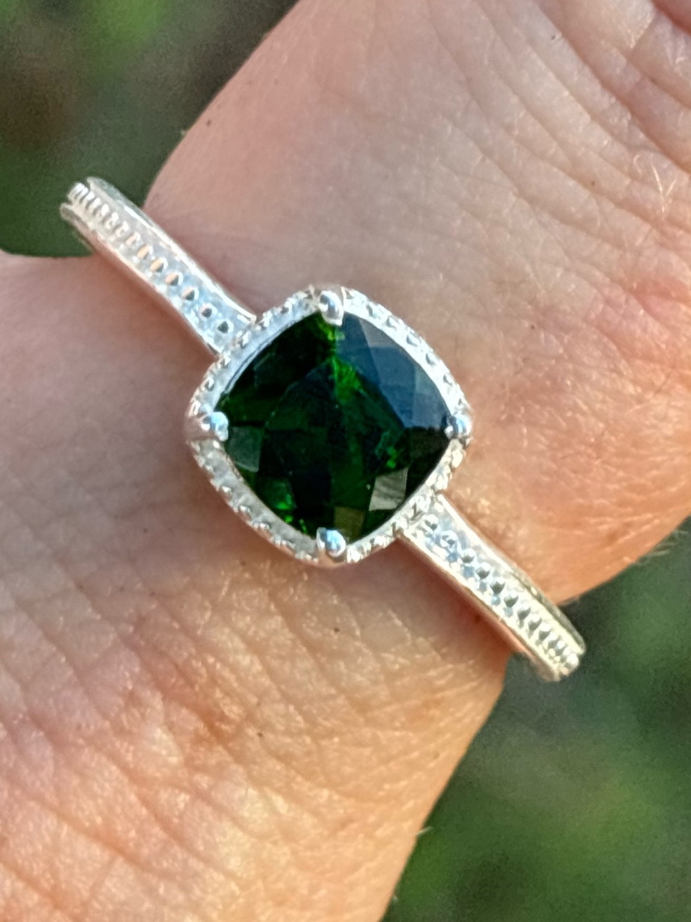 1.10ctw genuine VS chrome diopside solid sterling ring -new !$499